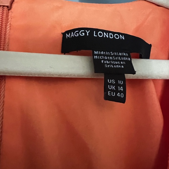 NWT Maggy London Draped twist front dress size 10 - Picture 7 of 7